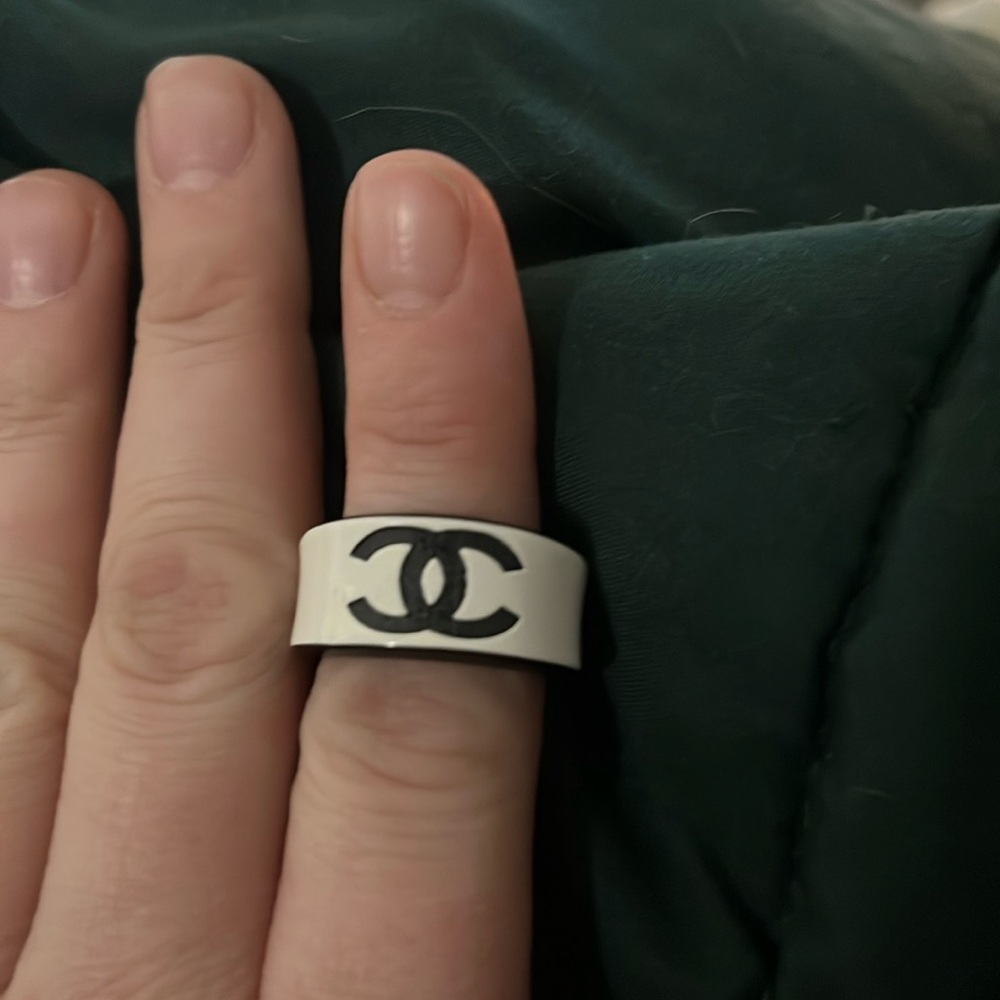 Vintage black and white Chanel ring